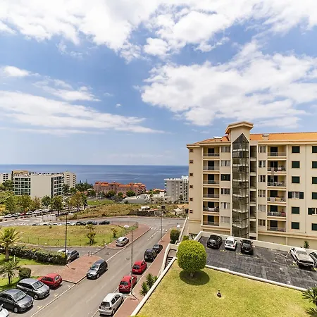 Piornais I By An Island Apart Funchal  Exterior photo